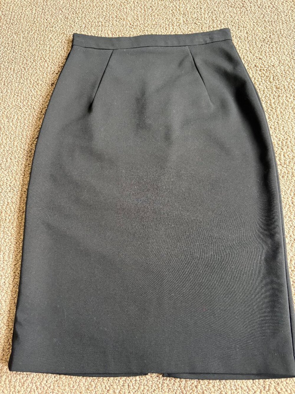 Zara Basic Black Pencil Skirt — Women’s Size Small — Classic & Sleek